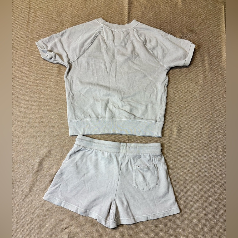 Gap Women's Cream Short Sleeve Lounge Top and Shorts Set XS